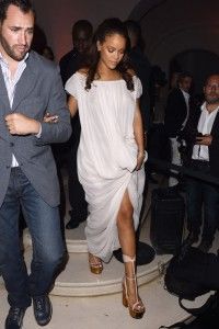 Rihanna-wearing-a-long-sheer-princess-dress